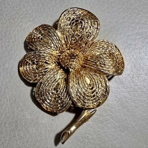 Vintage Gold And Crystal Flower Brooch